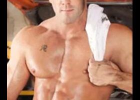 Erik Rhodes