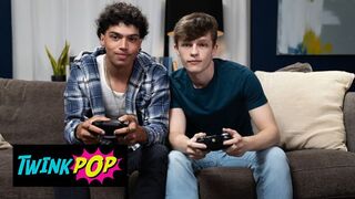 TWINKPOP - Alex Myers Bj's Jake Preston, Then Rails Him And Gets On All 4 To Take It Doggy style