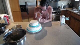 Chaturbate Baking Demonstrate Making a Cake