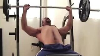 shaggy Gay-for-pay fellow gets Serviced