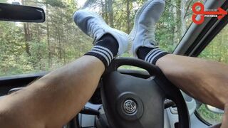 Scally Cum-shot in Total Look of Voyeurs at Queer Cruising Spot