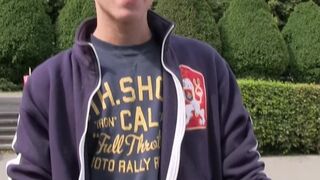 Czech Hunter: Florist's Cock-squeezing Underpants