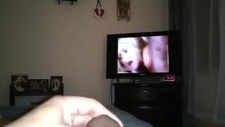 MochaCoca seeing porno blows a load on his belly and gobbles it