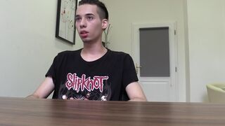 Grubby Scout: Youthfull, Petite, and Rising to the Top
