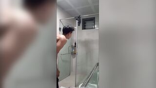 5-Guy Gay Group Shower Cam: Amateur Bathroom Scene