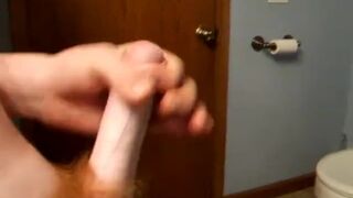 Hand job: Bashful ginger faps